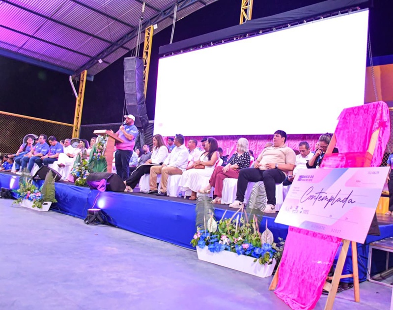 Tefé avança na saúde com a inauguração da Unidade Odontológica Móvel