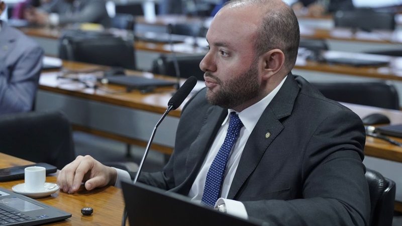 Deputado Fausto Jr. apresenta emendas para proteger pescadores ribeirinhos na reforma do seguro-defeso