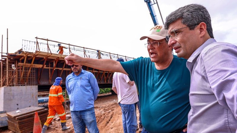 Mesmo no Carnaval, obras da ponte do rio Autaz Mirim seguem em ritmo acelerado na BR-319