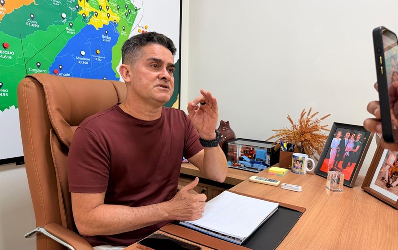 David Almeida questiona resultados do governo estadual e afirma que Amazonas vive uma das piores crises administrativas de sua história