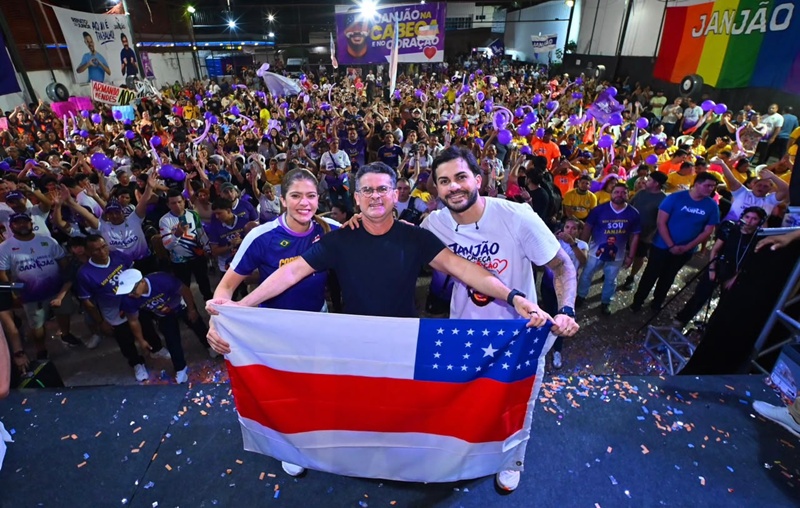 David Almeida destaca força de novas lideranças durante lançamento da pré-candidatura de João Paulo Janjão
