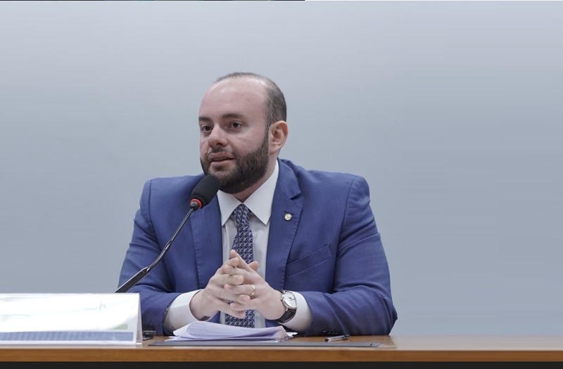 Atualização do ECA no Congresso tem projeto de Fausto Jr. entre os destaques